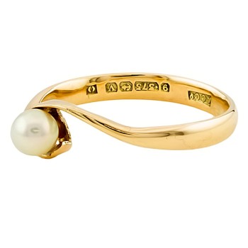 9ct gold Vintage pearl Ring size Q